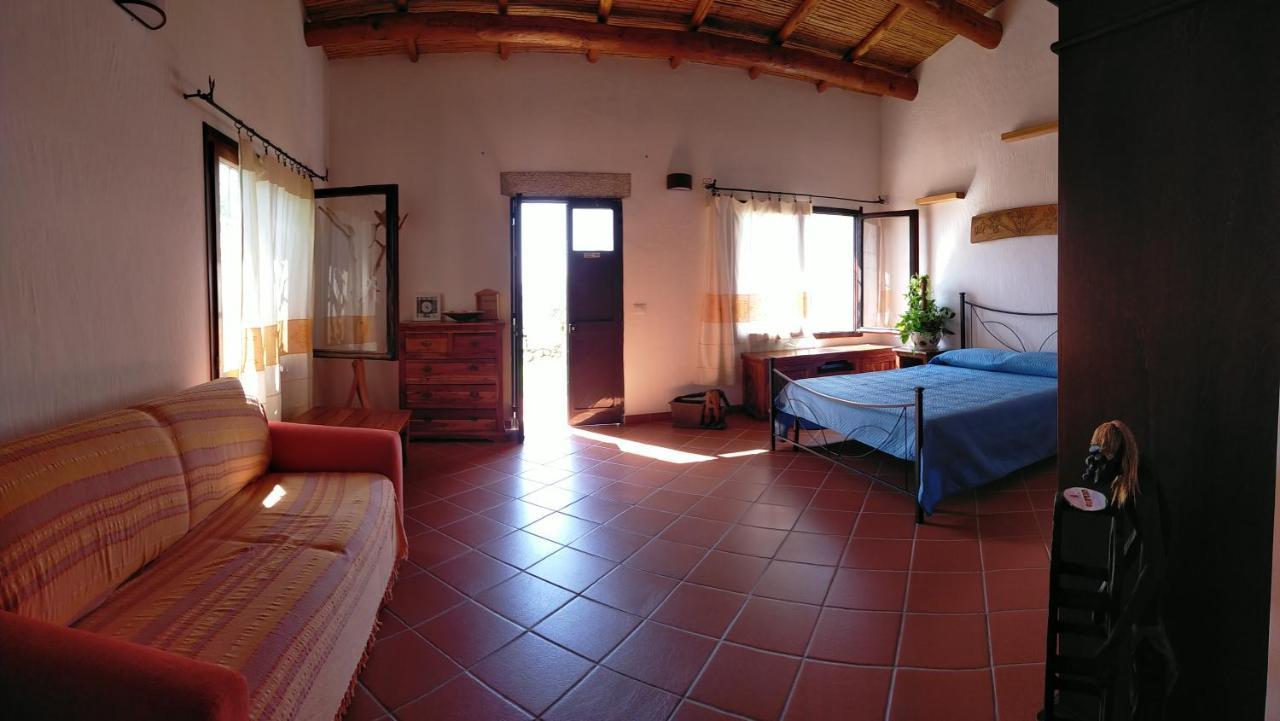 B&B Bellavista Sole Ruiu Luaran gambar